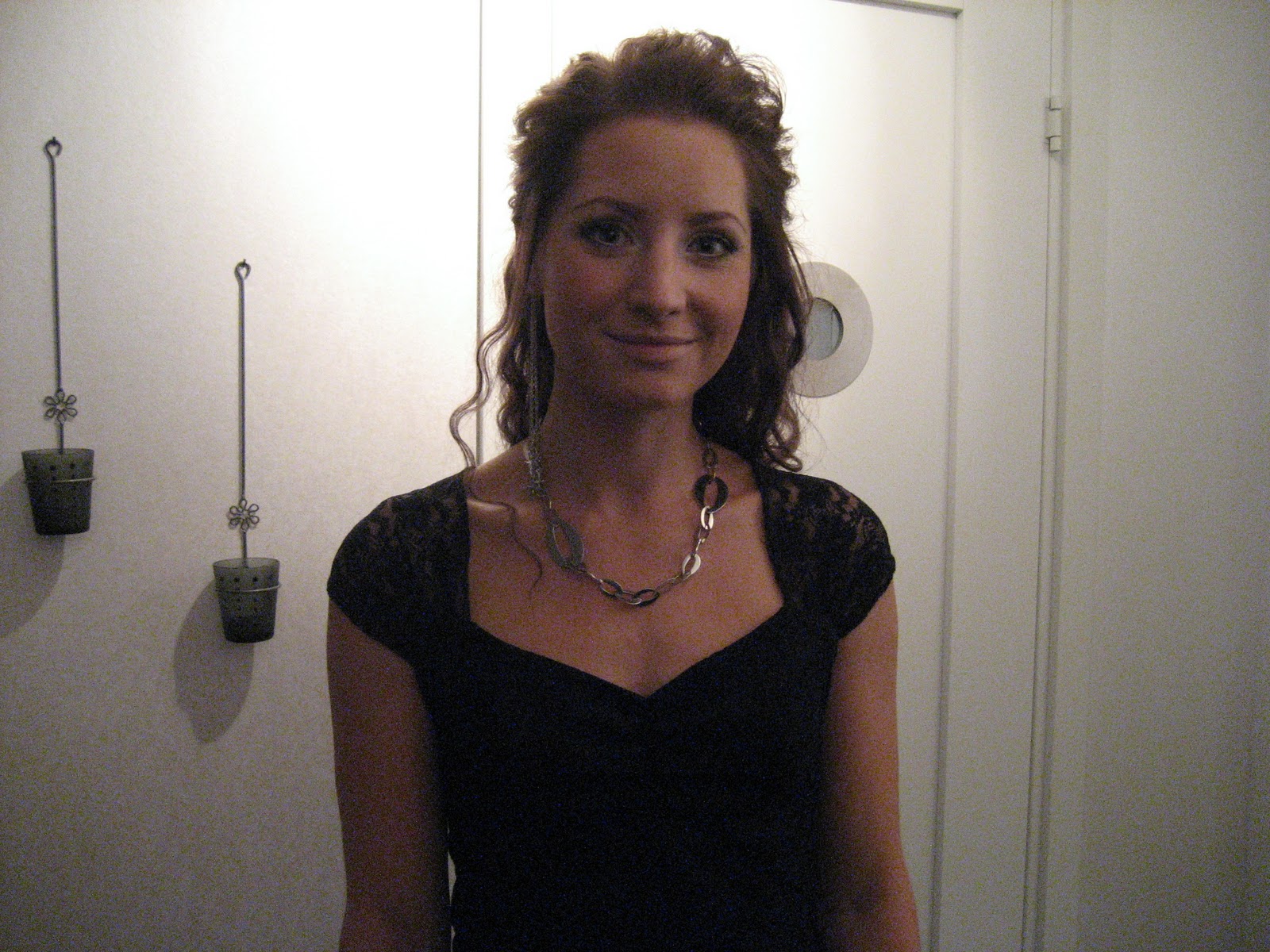 svart korsett jätte dildo svart korsett jätte dildo